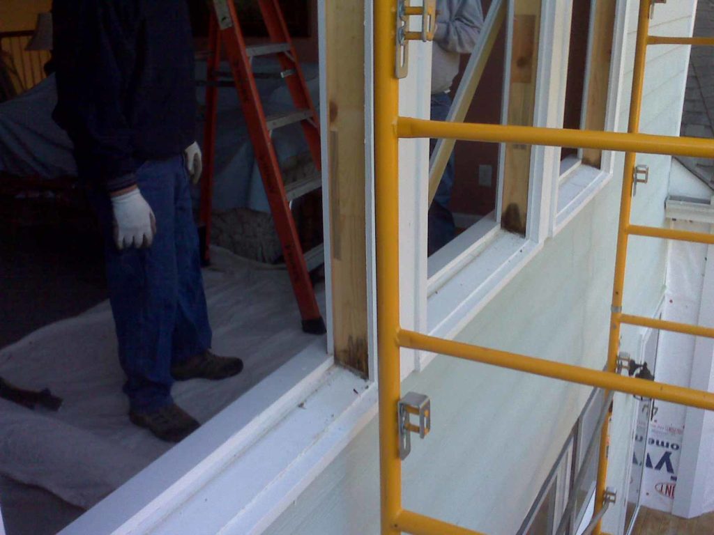 M&W wood window frame